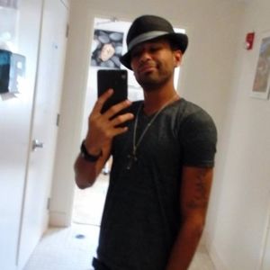 Meet your Posher, Lavar